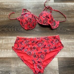 Women’s floral bikini